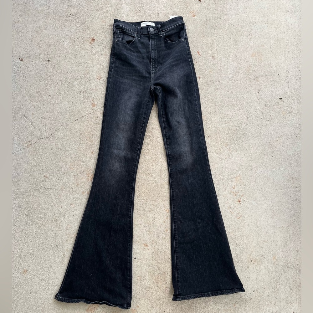 Wide leg ultra high-rise Abercrombie jeans